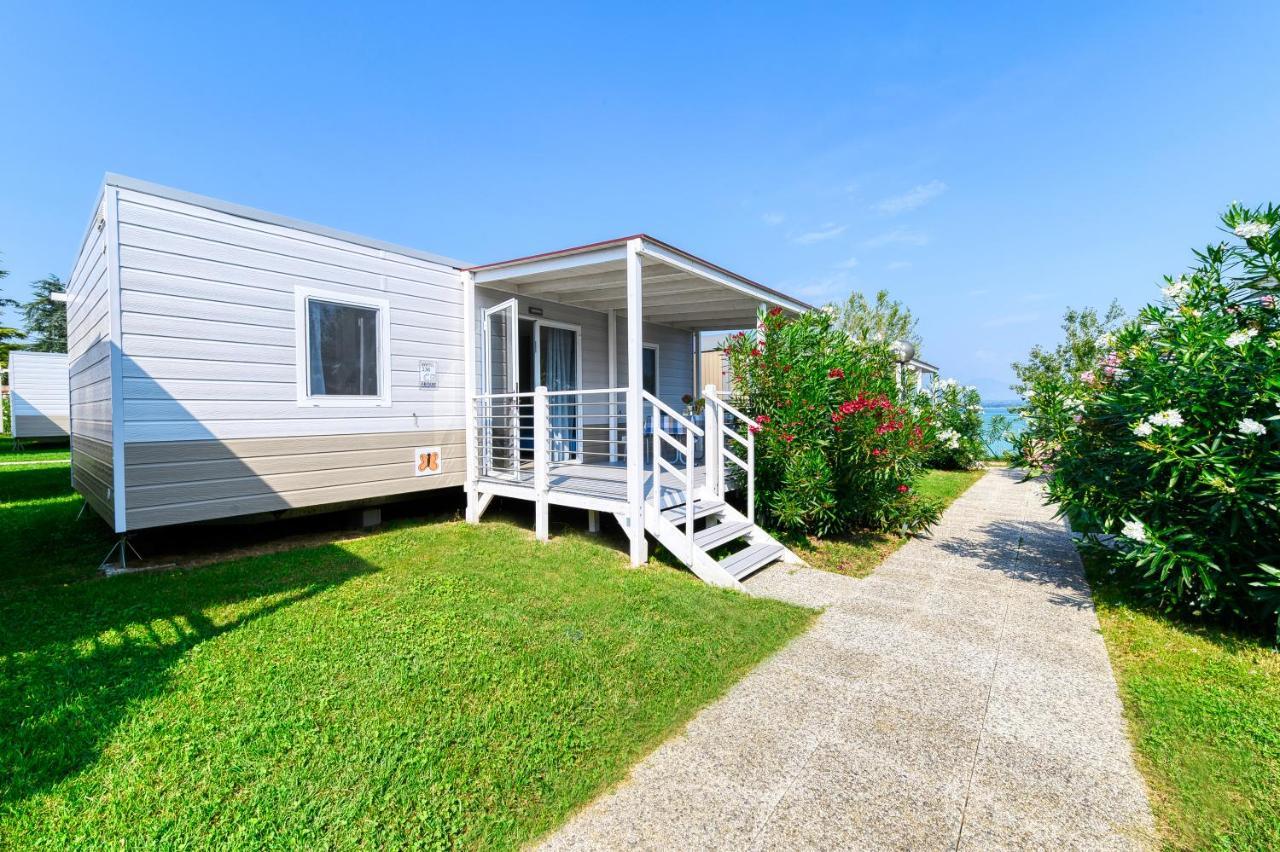 San Benedetto Camping Relais Peschiera del Garda Exterior photo